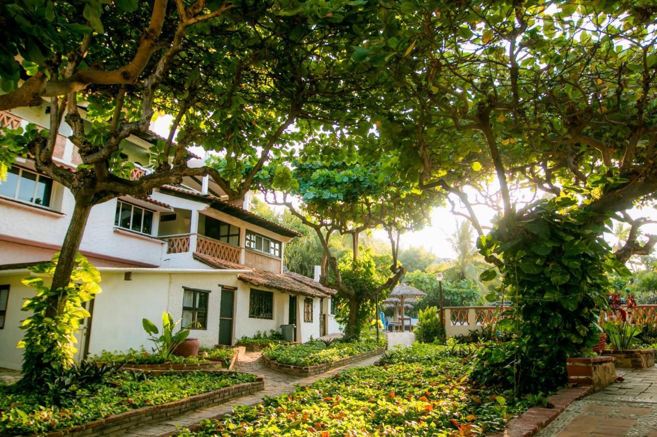 Hotel Arcoiris Puerto Escondido  Exterior photo