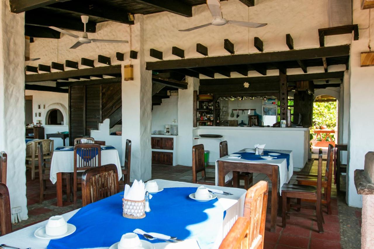 Hotel Arcoiris Puerto Escondido  Exterior photo